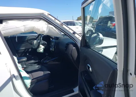 2018 Kia Soul ! из США, поврежденный, VIN KNDJX3AA1J7593305